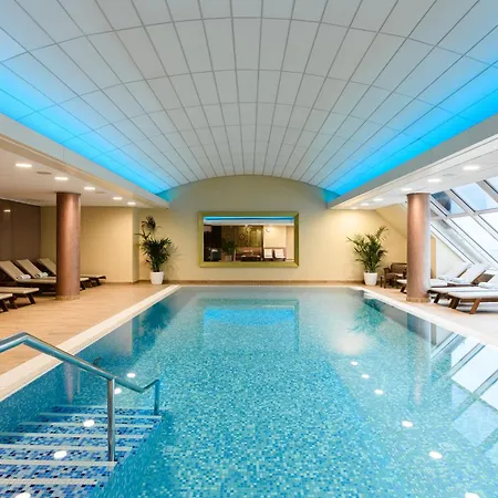 Grand Union Eurostars 4*