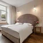 ホテル Grand Union Eurostars 4*
