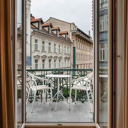 Grand Union Eurostars リュブリャナ