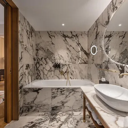 ホテル Grand Union Eurostars 4*