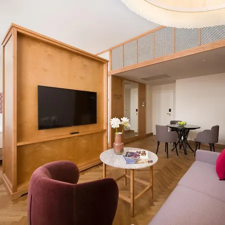 Grand Union Eurostars 4*